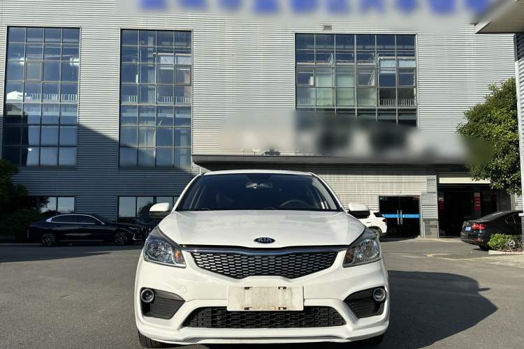 Used Kia K2 2017 Sedan 1.4L Automatic GLS Exterior 8