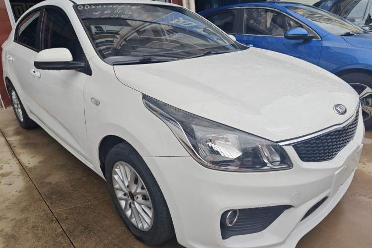 Used Kia K2 2017 Sedan 1.4L Automatic GLS Front Right 45 Deg