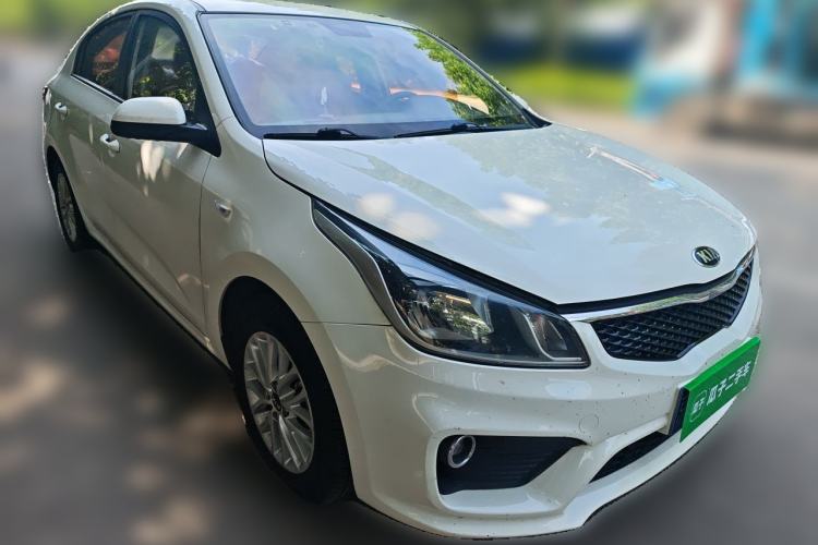Used Kia K2 2017 Sedan 1.4L Manual Transmission GLS Front Right 45 Deg