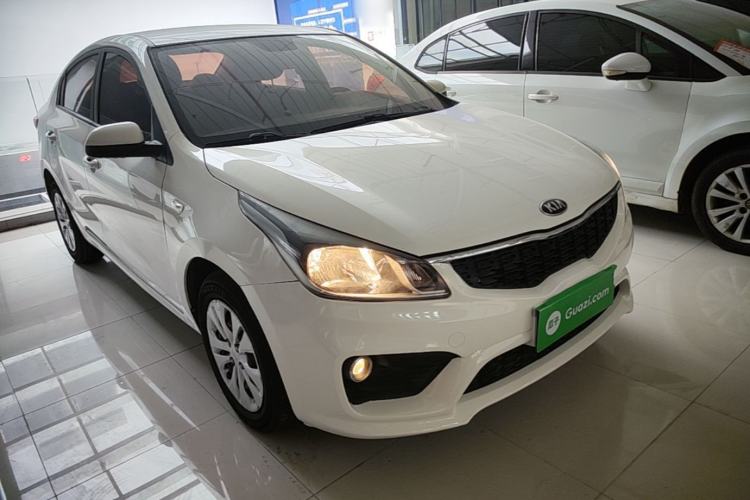 Used Kia K2 2017 Sedan 1.4L Automatic GLS Front Right 45 Deg