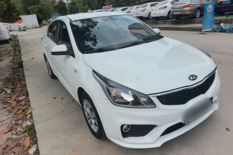 Used Kia K2 2017 Sedan 1.4L Automatic GLS Front Right 45 Deg