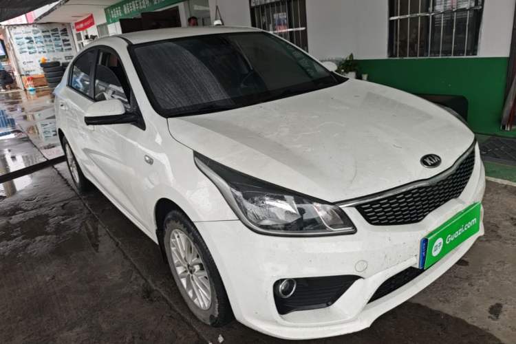 Used Kia K2 2017 Sedan 1.4L Automatic GLS Front Right 45 Deg