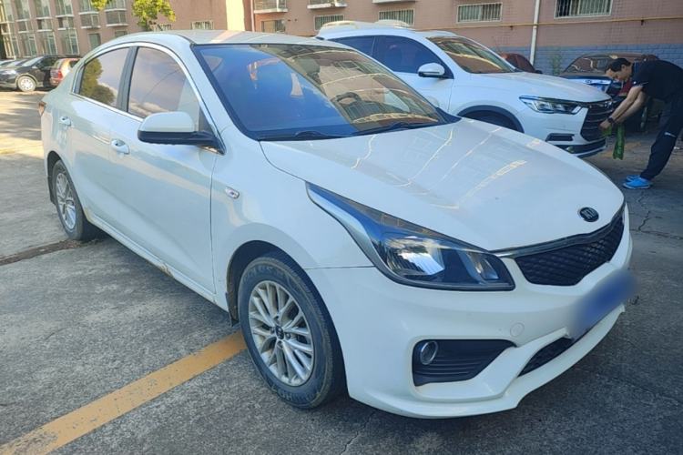 Used Kia K2 2017 Sedan 1.4L Manual Transmission GLS Front Right 45 Deg