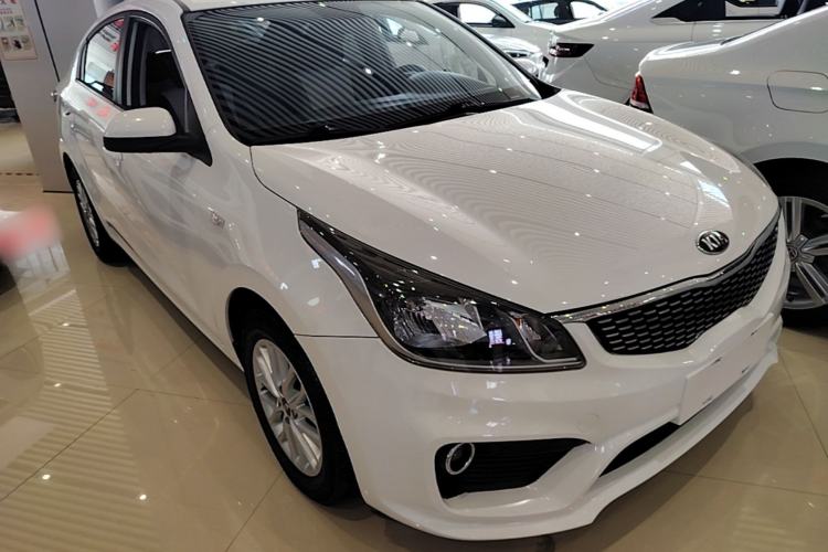 Used Kia K2 2017 Sedan 1.4L Automatic GLS Front Right 45 Deg