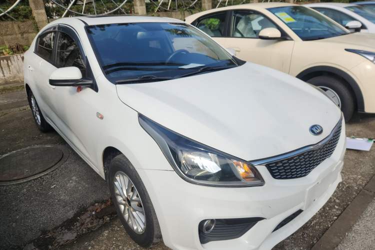 Used Kia K2 2017 Sedan 1.4L Automatic GLS Front Right 45 Deg
