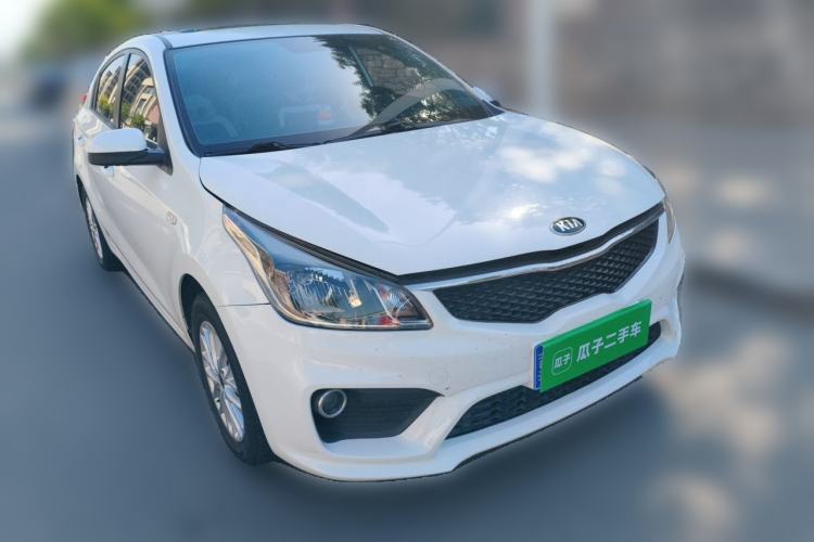 Used Kia K2 2017 Sedan 1.4L Manual Transmission 15th Anniversary Special Edition GLS Front Right 45 Deg