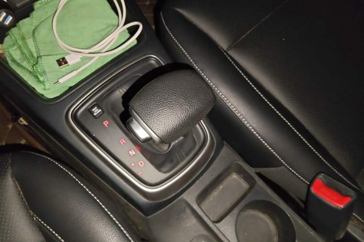 Used Kia K2 2017 Sedan 1.4L Automatic Transmission 15th Anniversary Special Edition GLS Gear Lever