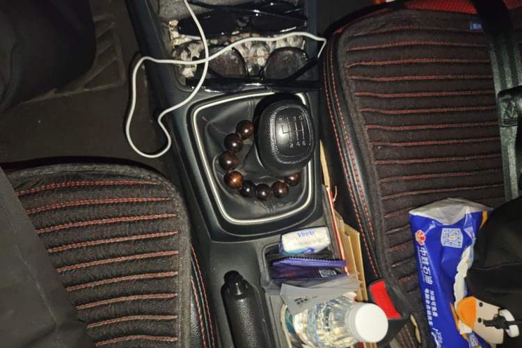 Used Kia K2 2017 Sedan 1.4L Manual Transmission GLS Gear Lever