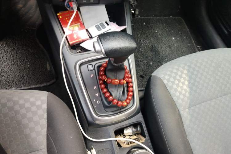 Used Kia K2 2017 Sedan 1.4L Automatic GLS Gear Lever