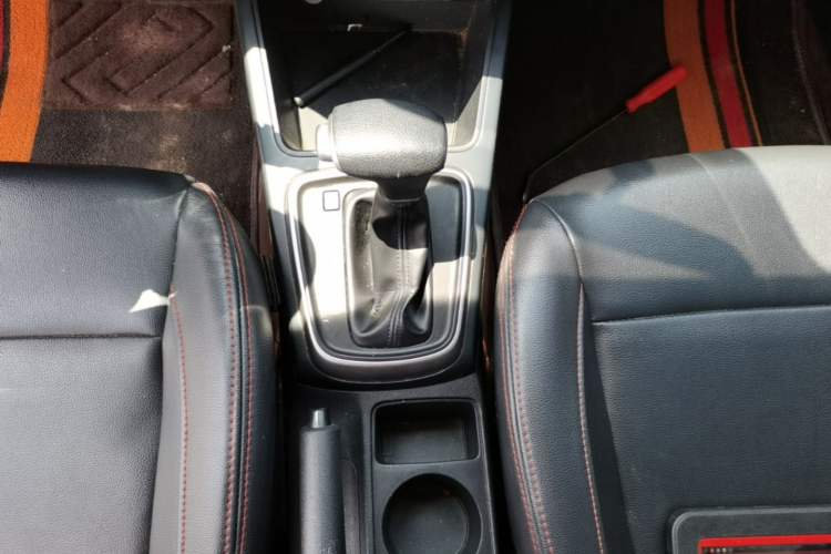 Used Kia K2 2017 Sedan 1.4L Automatic GLS Gear Lever
