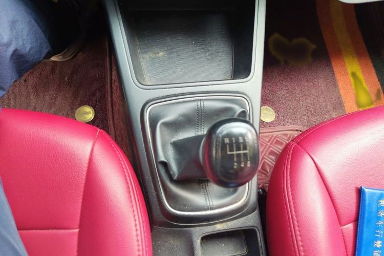 Used Kia K2 2017 Sedan 1.4L Manual Transmission GLS Gear Lever