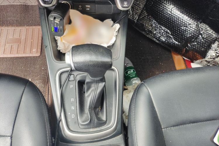 Used Kia K2 2017 Sedan 1.4L Automatic GLS Gear Lever