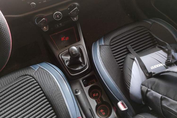 Used Kia K2 2017 Sedan 1.4L Manual Transmission GLS Gear Lever
