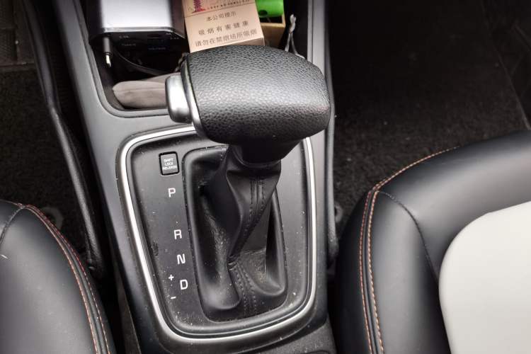 Used Kia K2 2017 Sedan 1.4L Automatic GLS Gear Lever