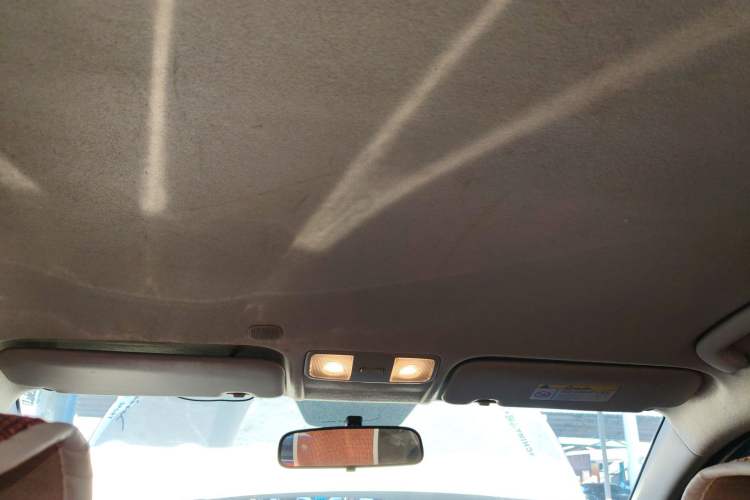 Used Kia K2 2017 Sedan 1.4L Automatic GLS Headliner