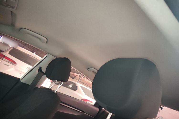 Used Kia K2 2017 Sedan 1.4L Automatic GLS Headliner