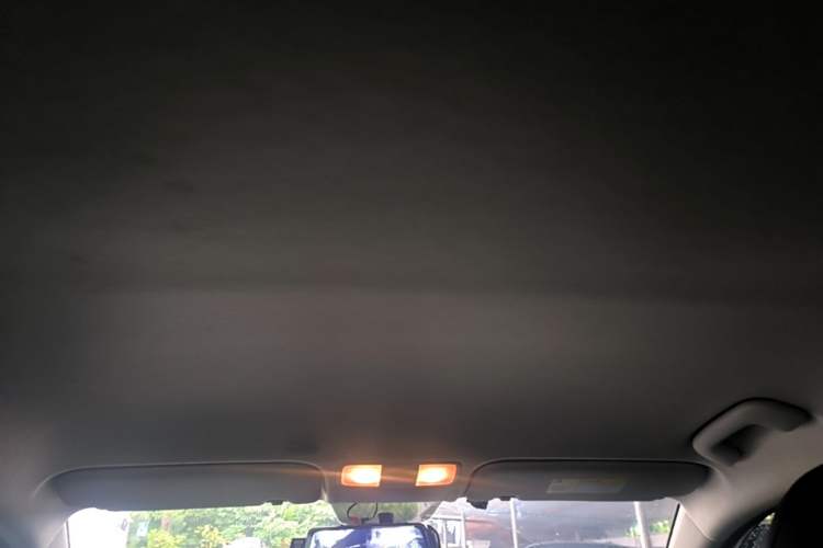 Used Kia K2 2017 Sedan 1.4L Automatic GLS Headliner