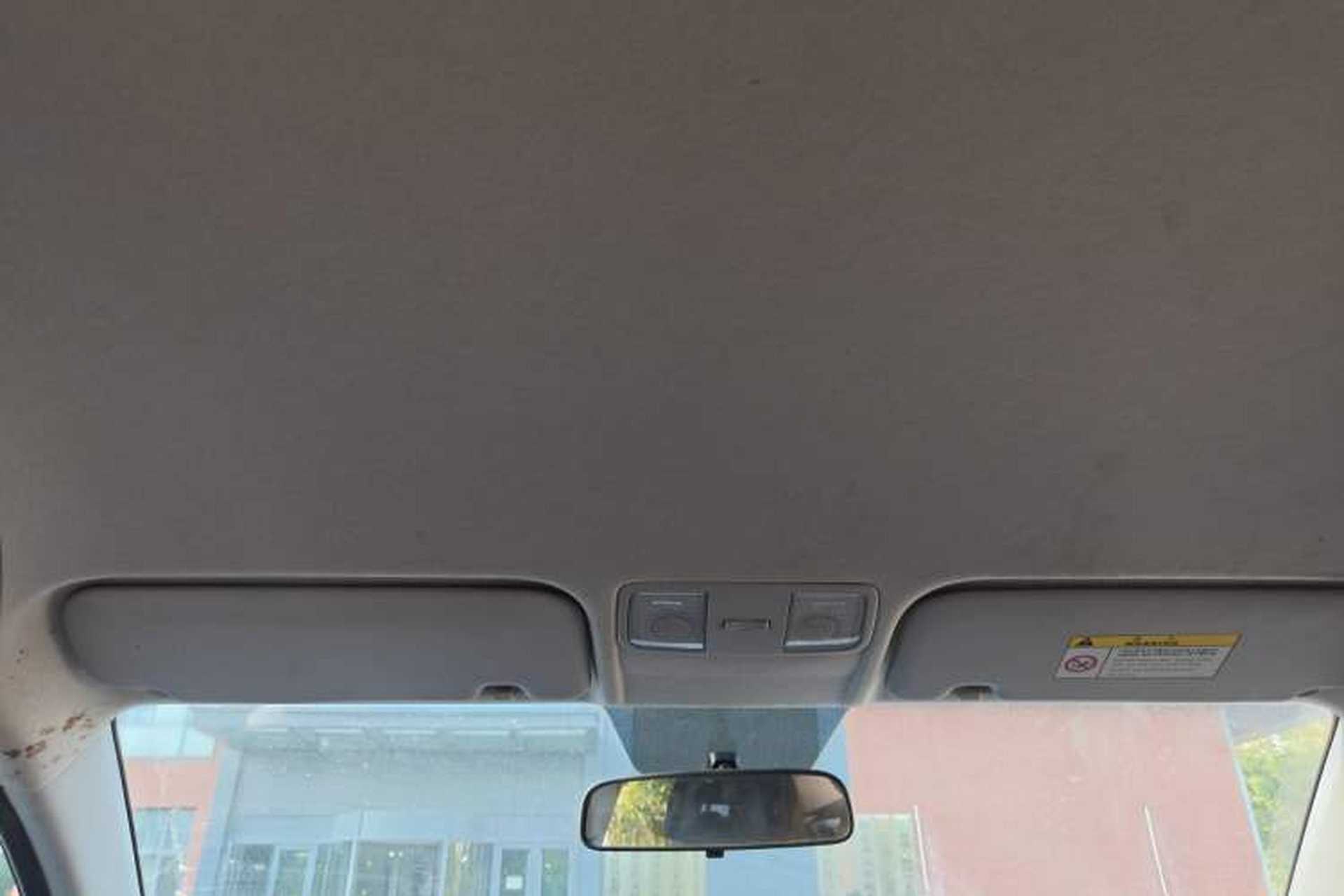 Used Kia K2 2017 Sedan 1.4L Manual Transmission GLS Headliner