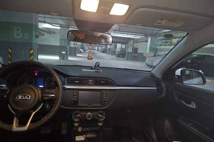 Used Kia K2 2017 Sedan 1.4L Automatic GLS Headliner