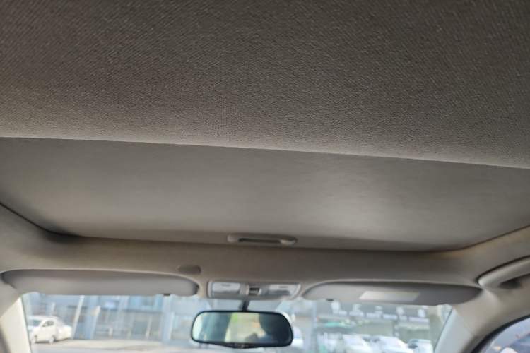 Used Kia K2 2017 Sedan 1.4L Automatic GLS Headliner
