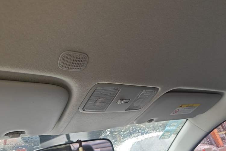 Used Kia K2 2017 Sedan 1.4L Automatic GLS Headliner