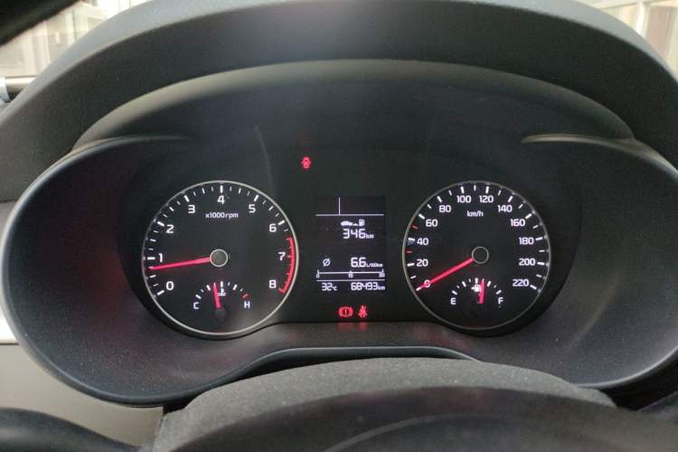 Used Kia K2 2017 Sedan 1.4L Manual Transmission GLS Instrument Cluster