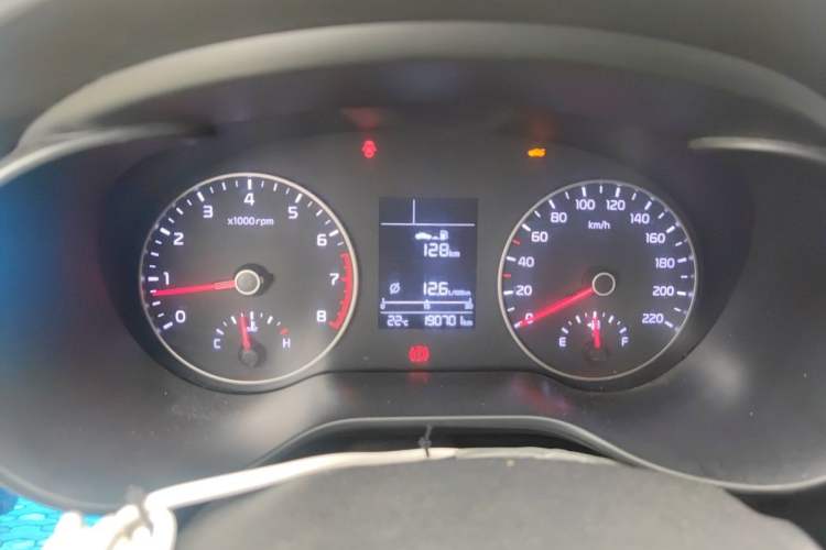 Used Kia K2 2017 Sedan 1.4L Manual Transmission GLS Instrument Cluster