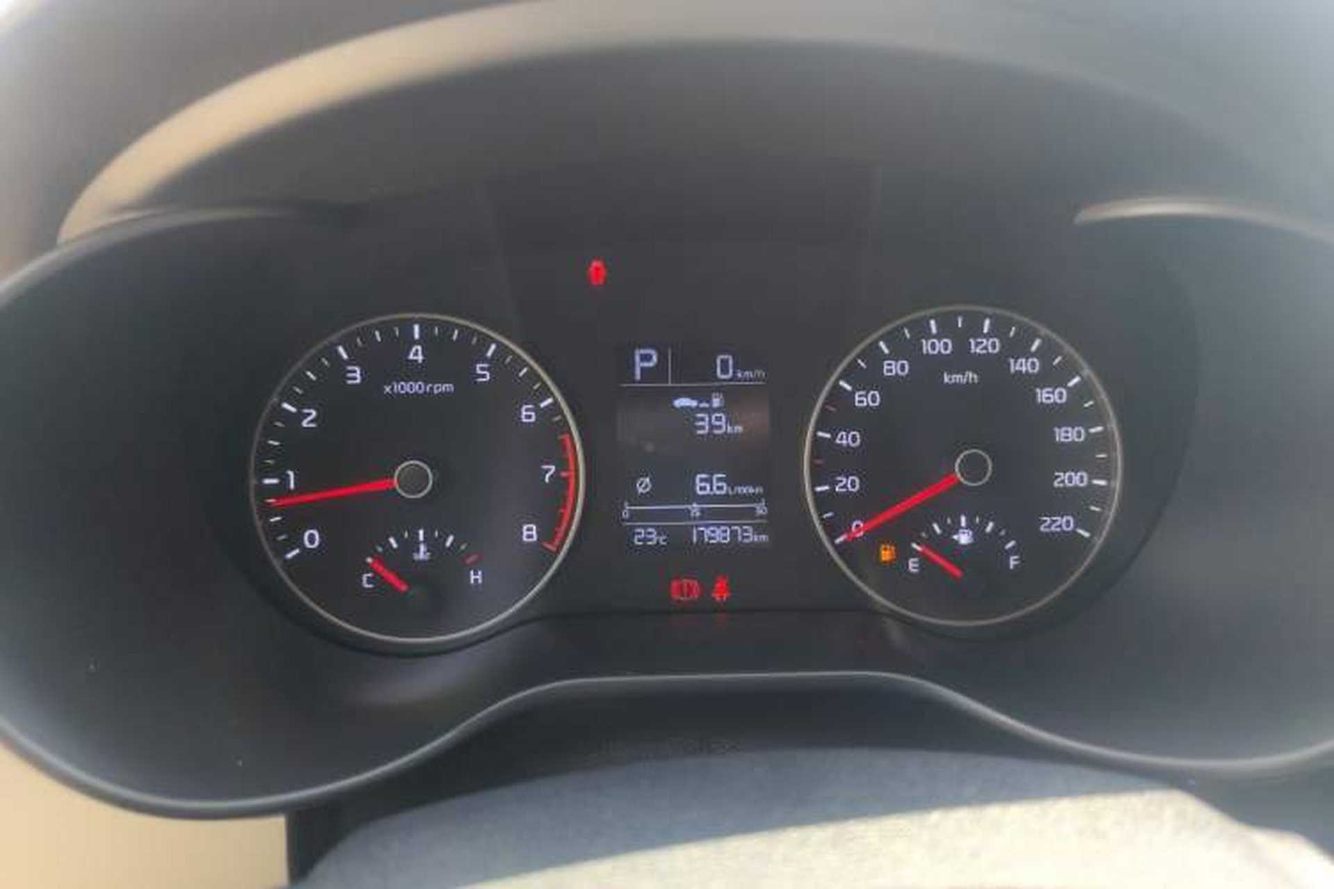 Used Kia K2 2017 Sedan 1.4L Automatic Transmission 15th Anniversary Special Edition GLS Instrument Cluster