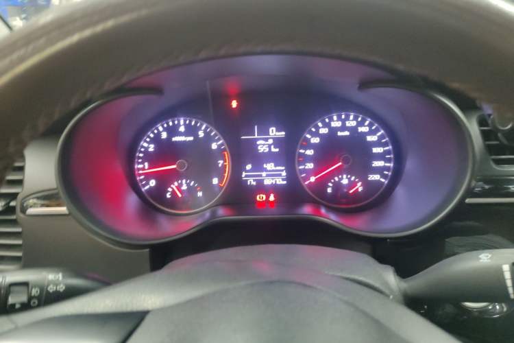 Used Kia K2 2017 Sedan 1.4L Manual Transmission 15th Anniversary Special Edition GLS Instrument Cluster