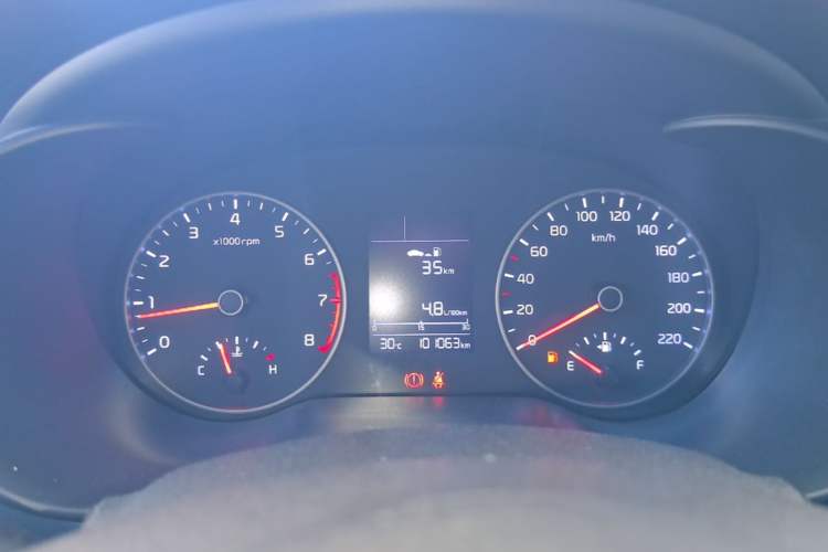 Used Kia K2 2017 Sedan 1.4L Manual Transmission 15th Anniversary Special Edition GLS Instrument Cluster