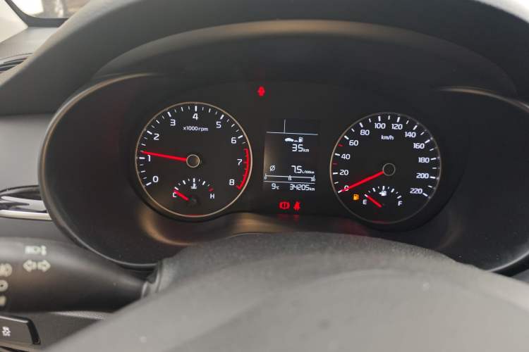 Used Kia K2 2017 Sedan 1.4L Manual Transmission 15th Anniversary Special Edition GLS Instrument Cluster
