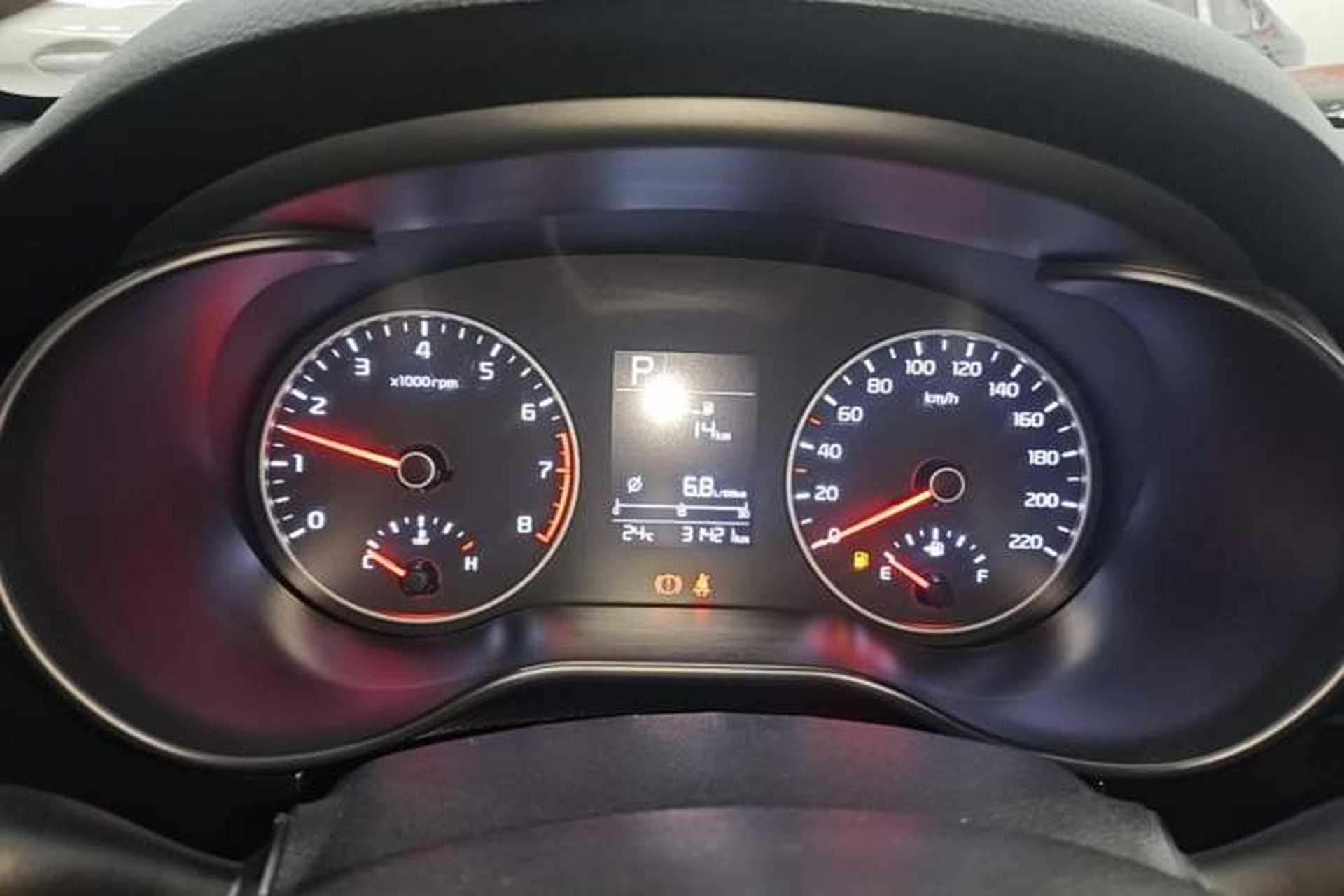 Used Kia K2 2017 Sedan 1.4L Automatic Transmission 15th Anniversary Special Edition GLS Instrument Cluster