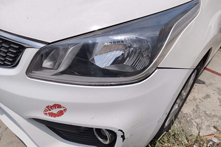 Used Kia K2 2017 Sedan 1.4L Automatic GLS Left Front Headlight