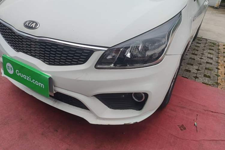 Used Kia K2 2017 Sedan 1.4L Automatic Transmission 15th Anniversary Special Edition GLS Left Front Headlight