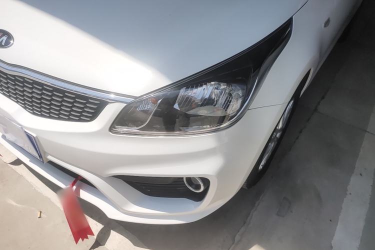 Used Kia K2 2017 Sedan 1.4L Automatic Transmission 15th Anniversary Special Edition GLS Left Front Headlight