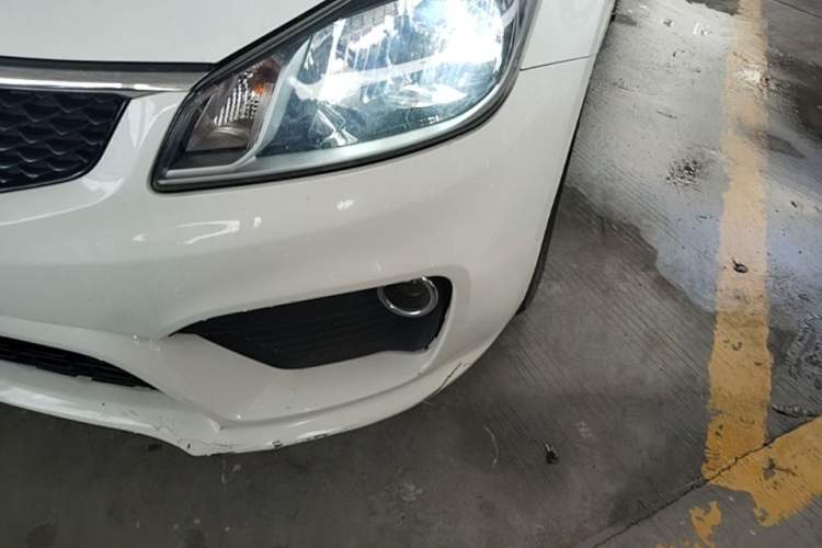 Used Kia K2 2017 Sedan 1.4L Manual Transmission GLS Left Front Headlight