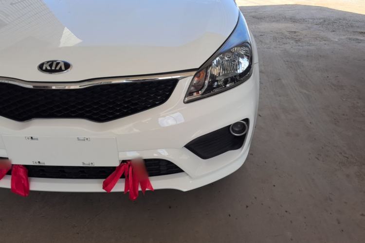 Used Kia K2 2017 Sedan 1.4L Manual Transmission 15th Anniversary Special Edition GLS Left Front Headlight