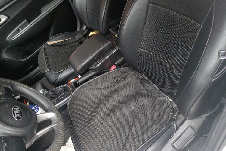 Used Kia K2 2017 Sedan 1.4L Automatic GLS Left Front Seat