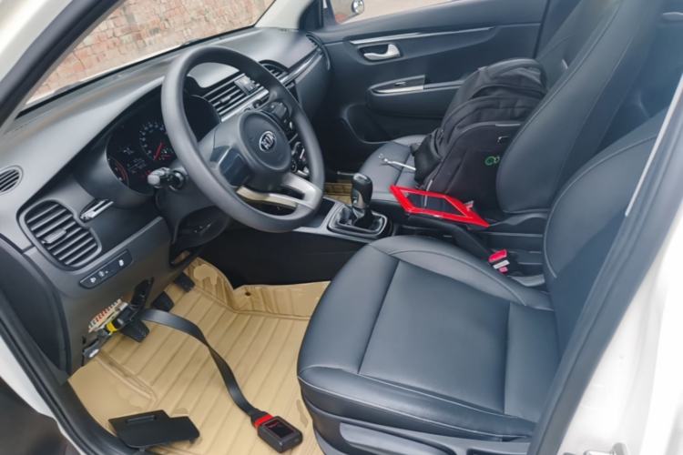 Used Kia K2 2017 Sedan 1.4L Manual Transmission 15th Anniversary Special Edition GLS Left Front Seat