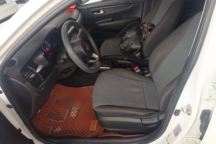 Used Kia K2 2017 Sedan 1.4L Automatic GLS Left Front Seat