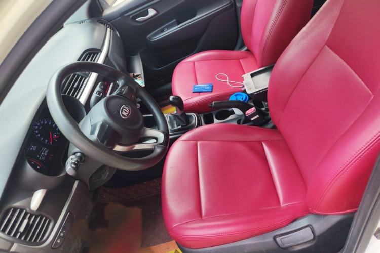 Used Kia K2 2017 Sedan 1.4L Manual Transmission GLS Left Front Seat