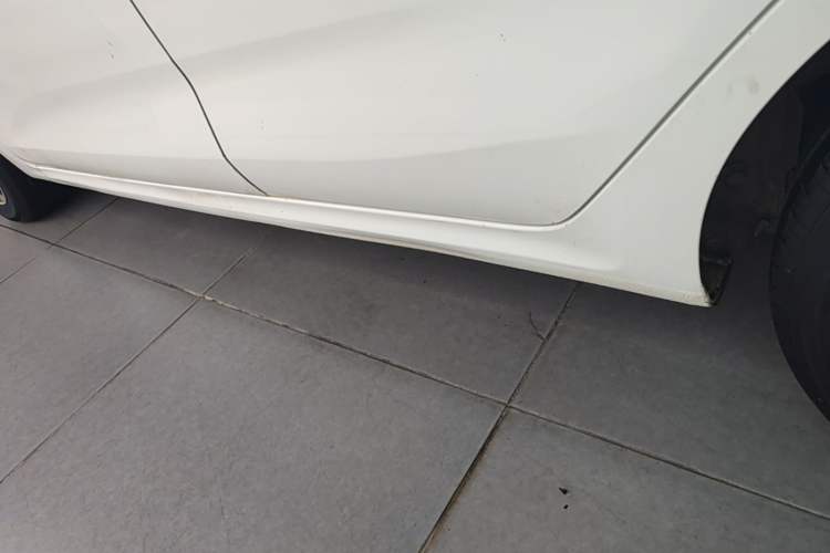 Used Kia K2 2017 Sedan 1.4L Automatic GLS Left Side Sill