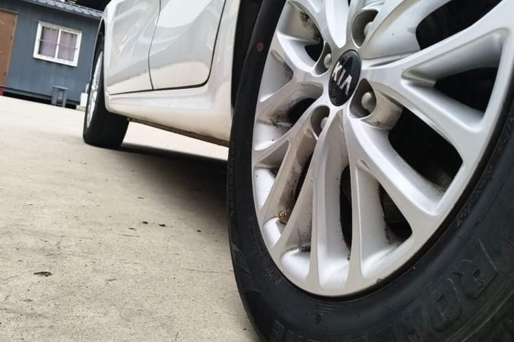 Used Kia K2 2017 Sedan 1.4L Automatic GLS Left Side Sill
