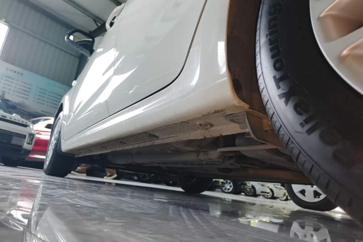 Used Kia K2 2017 Sedan 1.4L Automatic GLS Left Side Sill