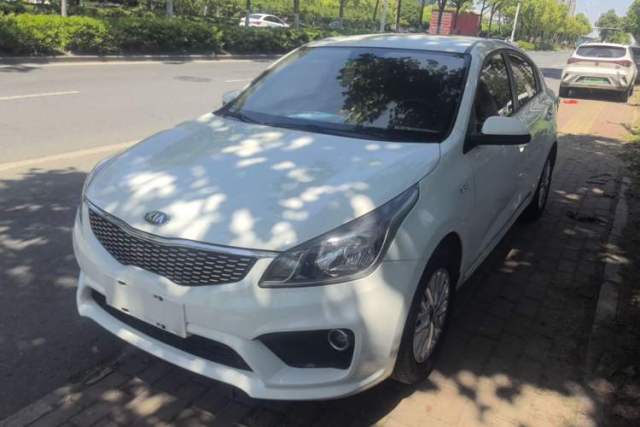 Kia K2 2017 Sedan 1.4L Automatic GLS de segunda mano