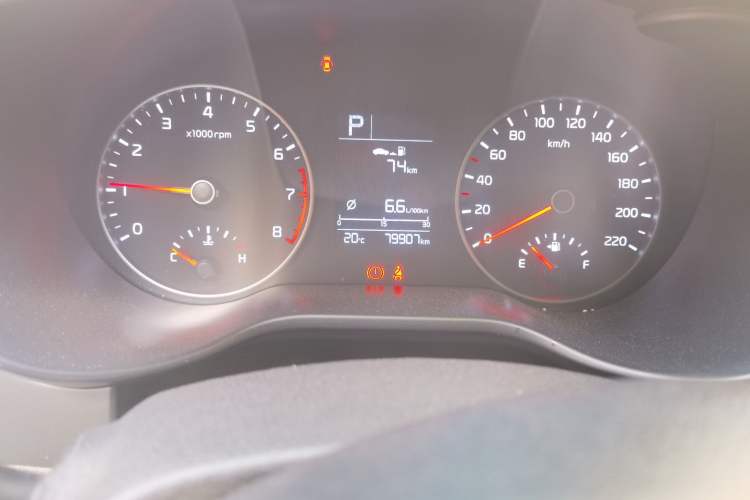 Used Kia K2 2017 Sedan 1.4L Automatic GLS Odometer Close Up