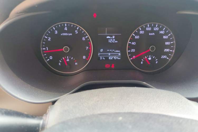 Used Kia K2 2017 Sedan 1.4L Manual Transmission GLS Odometer Close Up