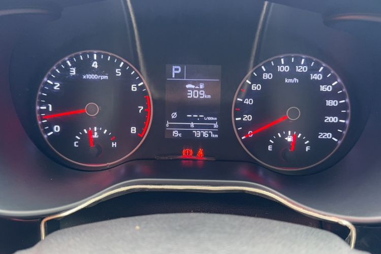 Used Kia K2 2017 Sedan 1.4L Automatic Transmission 15th Anniversary Special Edition GLS Odometer Close Up
