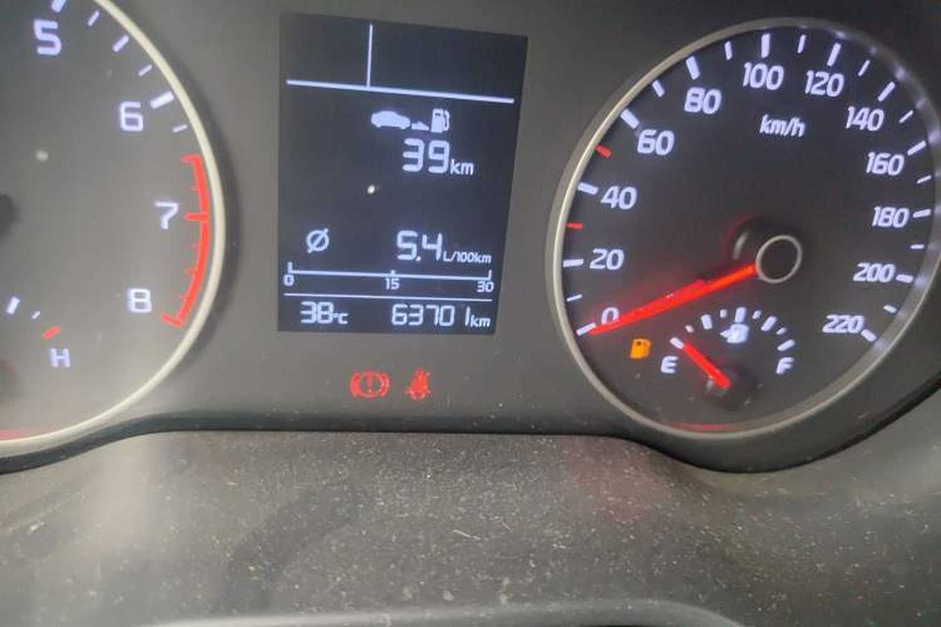 Used Kia K2 2017 Sedan 1.4L Manual Transmission GLS Odometer Close Up