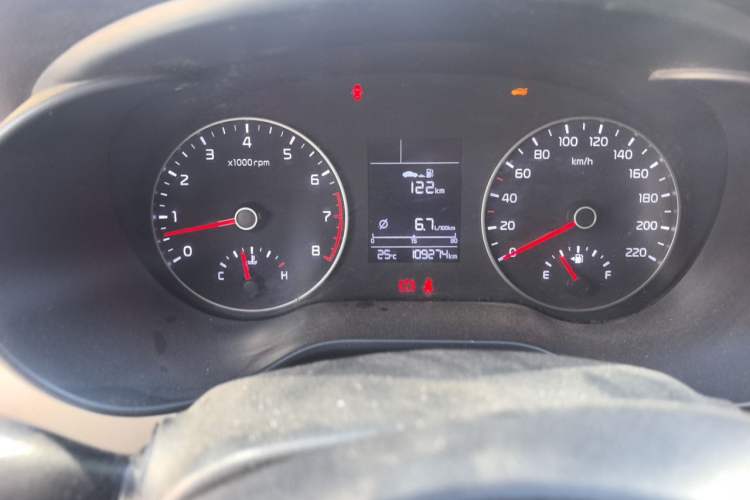 Used Kia K2 2017 Sedan 1.4L Manual Transmission GLS Odometer Close Up